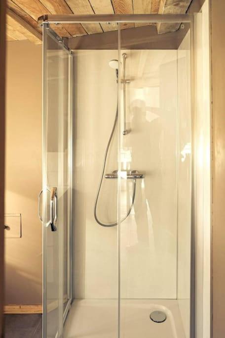 Le P'Tit Nid : Mini Loft Pour 2 A 4 Personnes Villa Tellin Dış mekan fotoğraf
